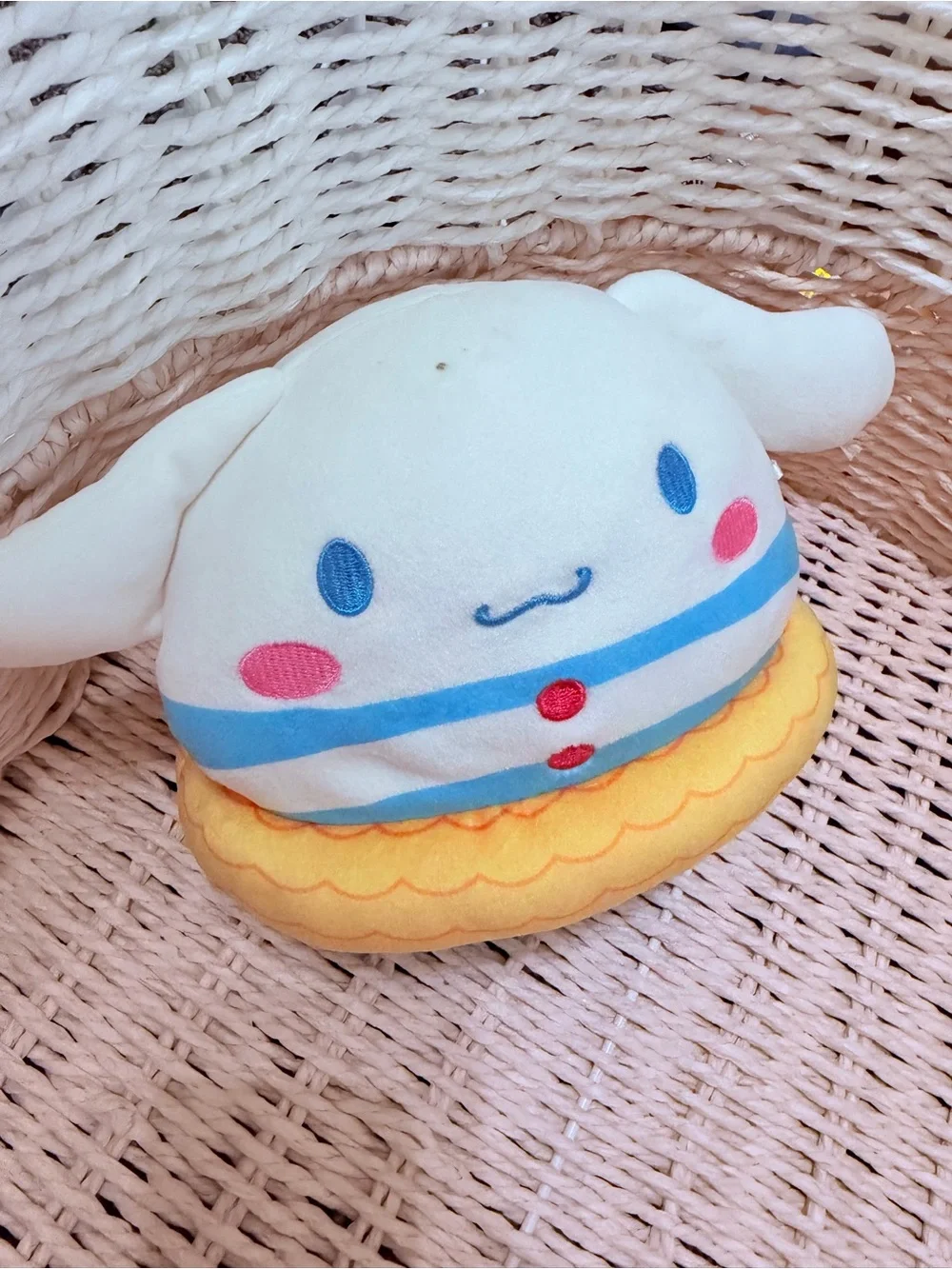 Sanrio Cinnamoroll Squishmallows Mini Plush Floatie Pool Ring Soft Stuffed Plush
